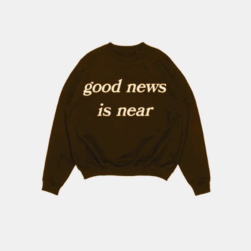 "good news is near" puff print crewneck